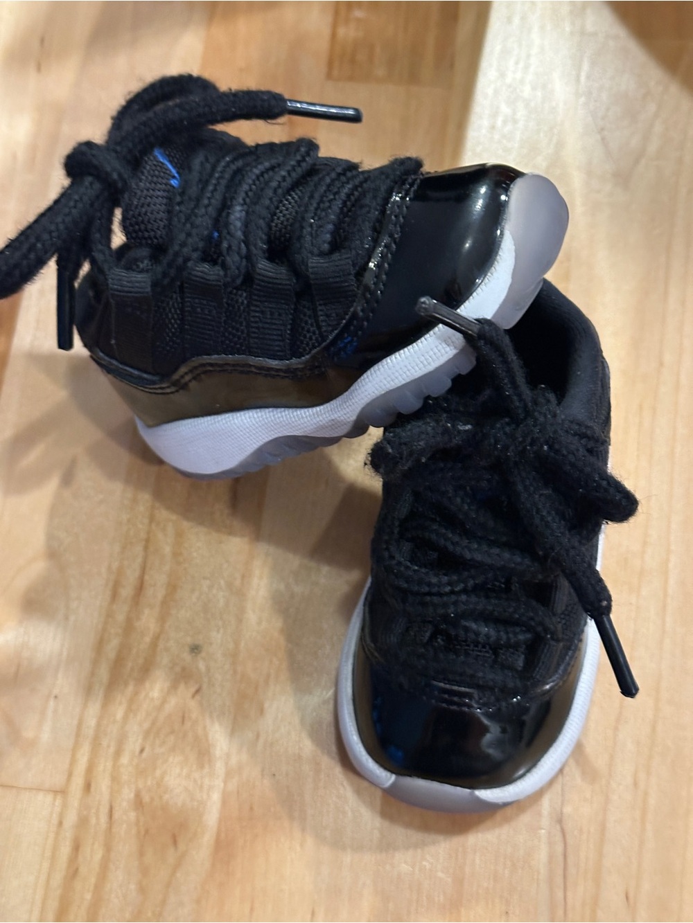Kids Black Jordan 11 Retro little kids Athletic Sneakers